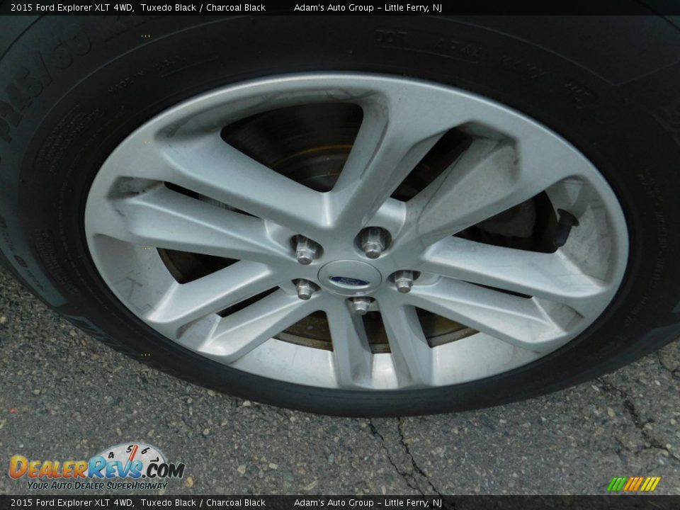 2015 Ford Explorer XLT 4WD Tuxedo Black / Charcoal Black Photo #31
