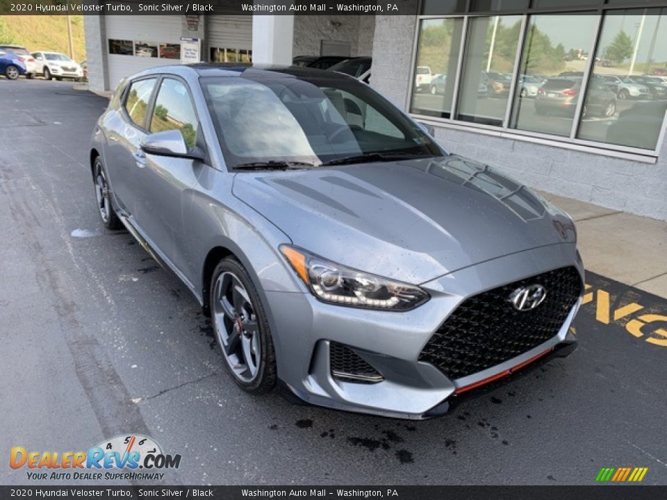 Front 3/4 View of 2020 Hyundai Veloster Turbo Photo #2