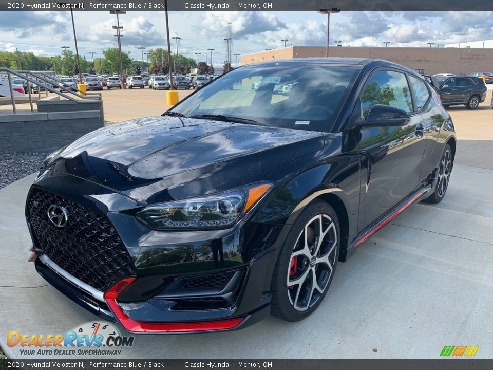 Front 3/4 View of 2020 Hyundai Veloster N Photo #1