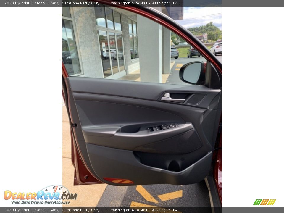 Door Panel of 2020 Hyundai Tucson SEL AWD Photo #11