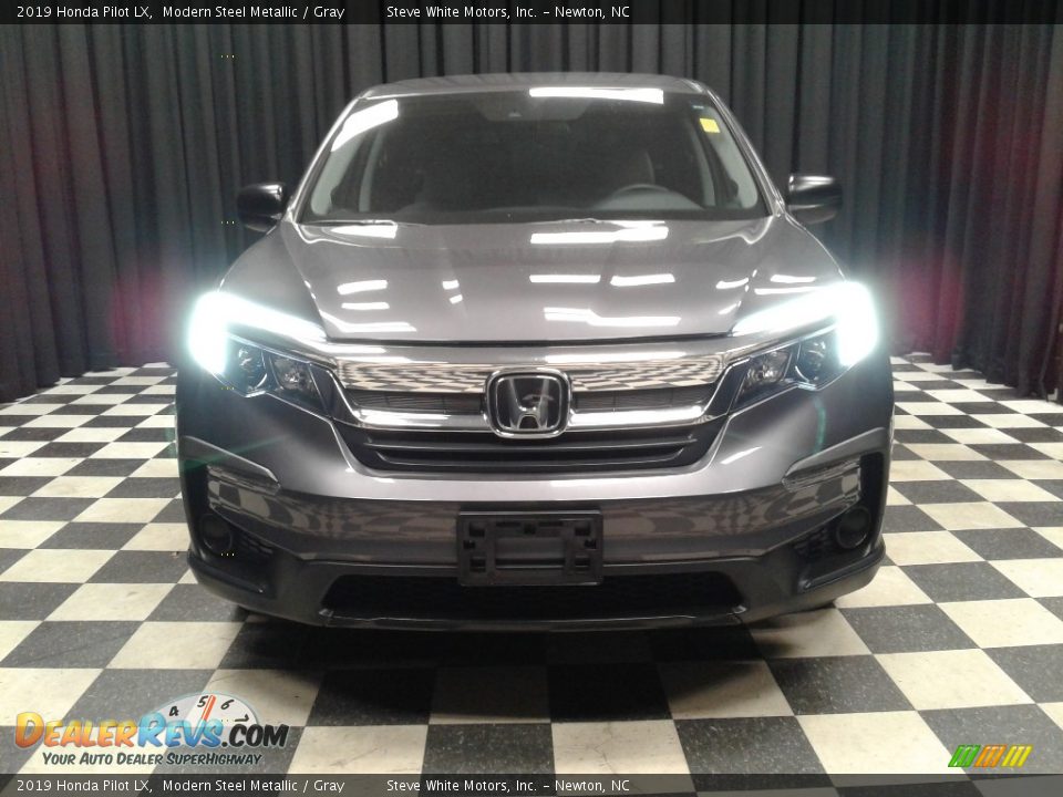 2019 Honda Pilot LX Modern Steel Metallic / Gray Photo #3