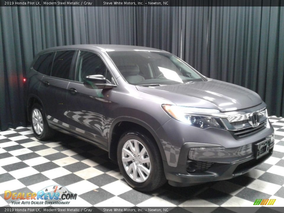 2019 Honda Pilot LX Modern Steel Metallic / Gray Photo #4