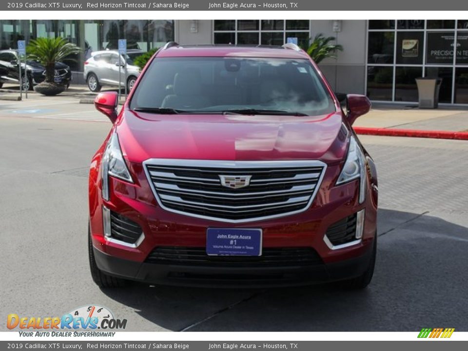 2019 Cadillac XT5 Luxury Red Horizon Tintcoat / Sahara Beige Photo #2