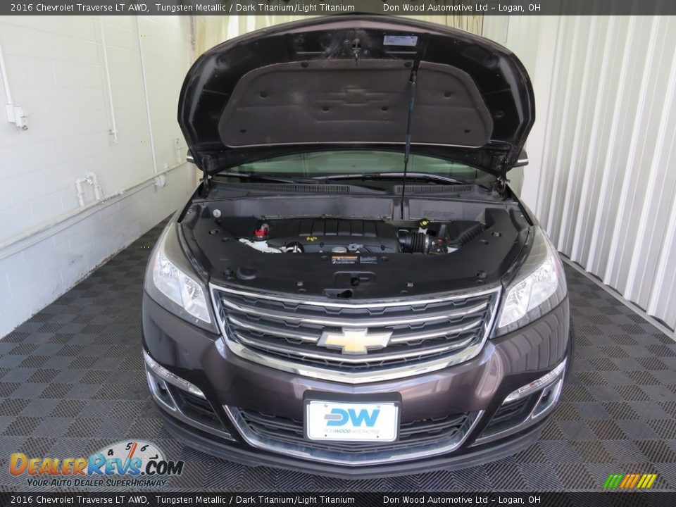 2016 Chevrolet Traverse LT AWD Tungsten Metallic / Dark Titanium/Light Titanium Photo #6