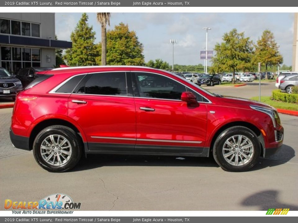 2019 Cadillac XT5 Luxury Red Horizon Tintcoat / Sahara Beige Photo #8