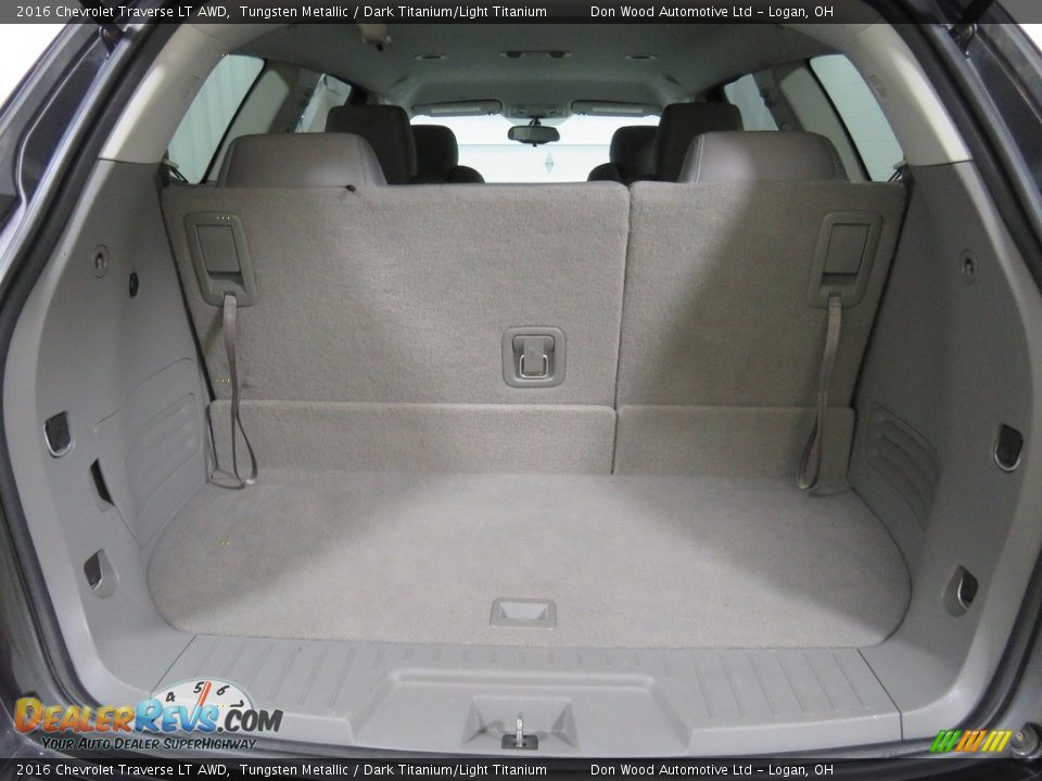 2016 Chevrolet Traverse LT AWD Tungsten Metallic / Dark Titanium/Light Titanium Photo #14