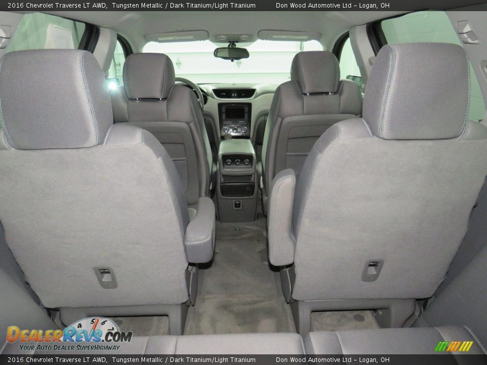2016 Chevrolet Traverse LT AWD Tungsten Metallic / Dark Titanium/Light Titanium Photo #15