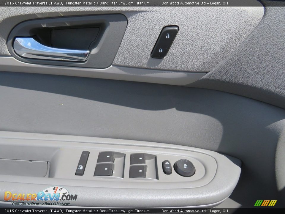 2016 Chevrolet Traverse LT AWD Tungsten Metallic / Dark Titanium/Light Titanium Photo #18