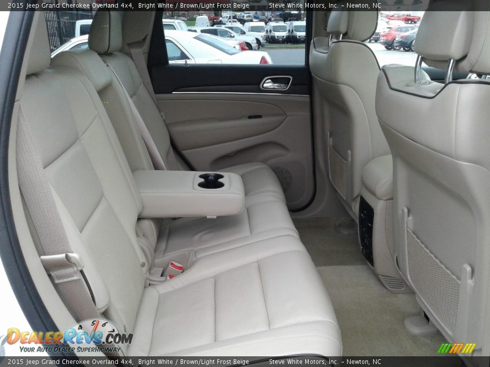 2015 Jeep Grand Cherokee Overland 4x4 Bright White / Brown/Light Frost Beige Photo #17