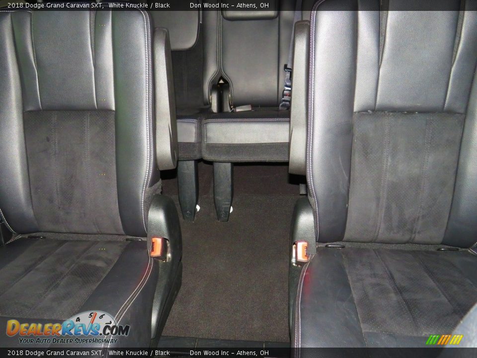 2018 Dodge Grand Caravan SXT White Knuckle / Black Photo #20