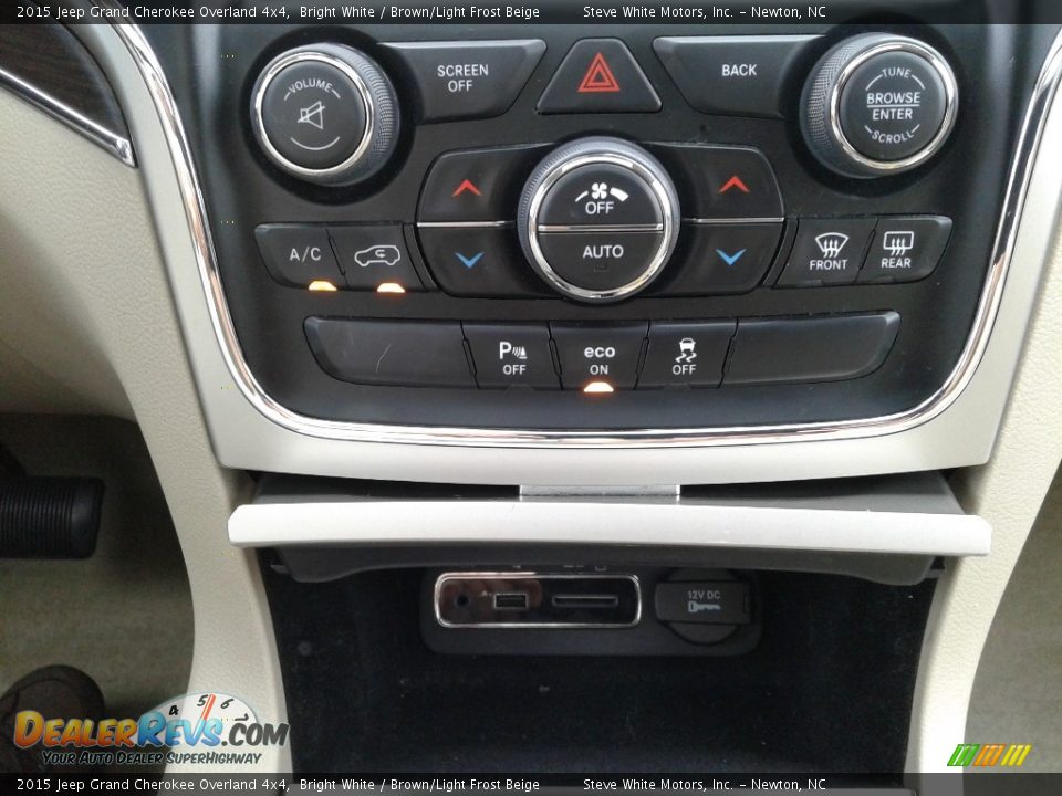 2015 Jeep Grand Cherokee Overland 4x4 Bright White / Brown/Light Frost Beige Photo #30
