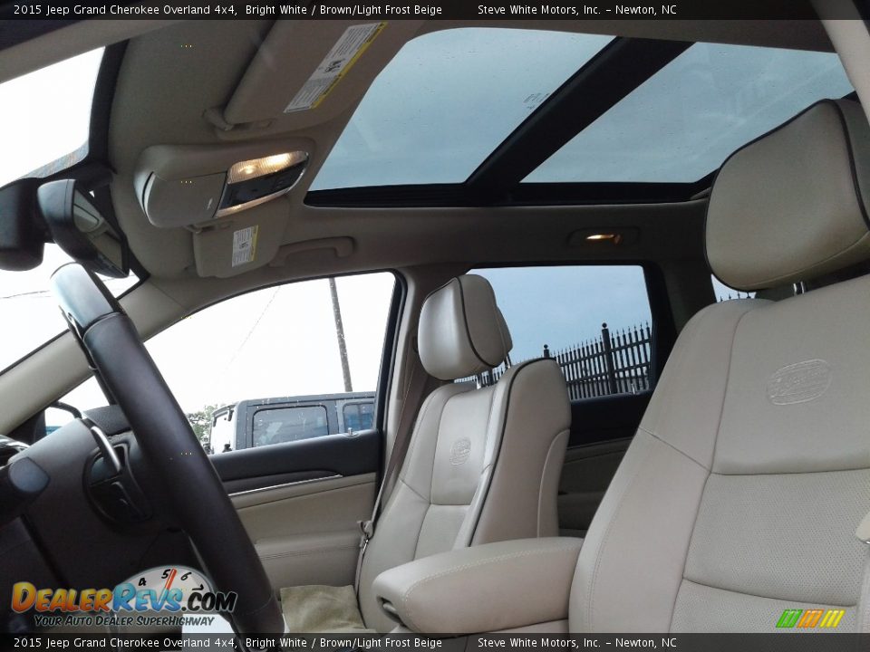 2015 Jeep Grand Cherokee Overland 4x4 Bright White / Brown/Light Frost Beige Photo #34