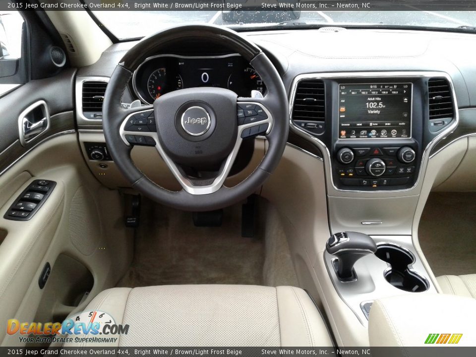 2015 Jeep Grand Cherokee Overland 4x4 Bright White / Brown/Light Frost Beige Photo #35