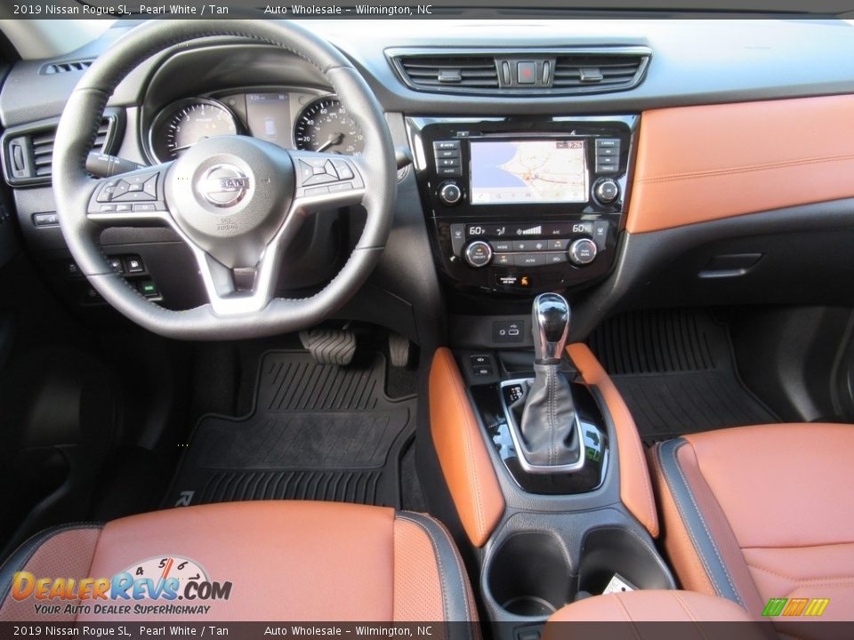 2019 Nissan Rogue SL Pearl White / Tan Photo #15