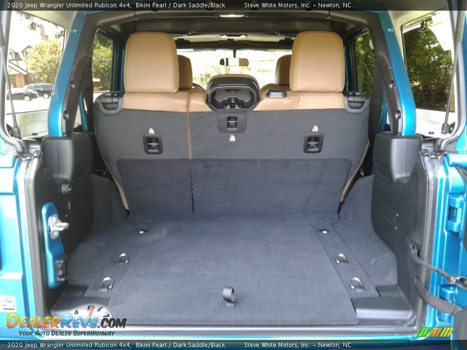 2020 Jeep Wrangler Unlimited Rubicon 4x4 Trunk Photo #12