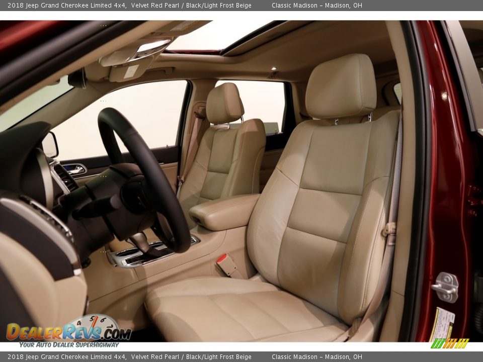 2018 Jeep Grand Cherokee Limited 4x4 Velvet Red Pearl / Black/Light Frost Beige Photo #5