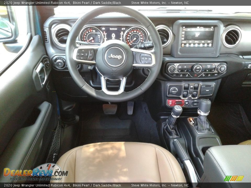 Dashboard of 2020 Jeep Wrangler Unlimited Rubicon 4x4 Photo #28