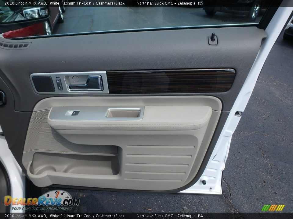 2010 Lincoln MKX AWD White Platinum Tri-Coat / Cashmere/Black Photo #7
