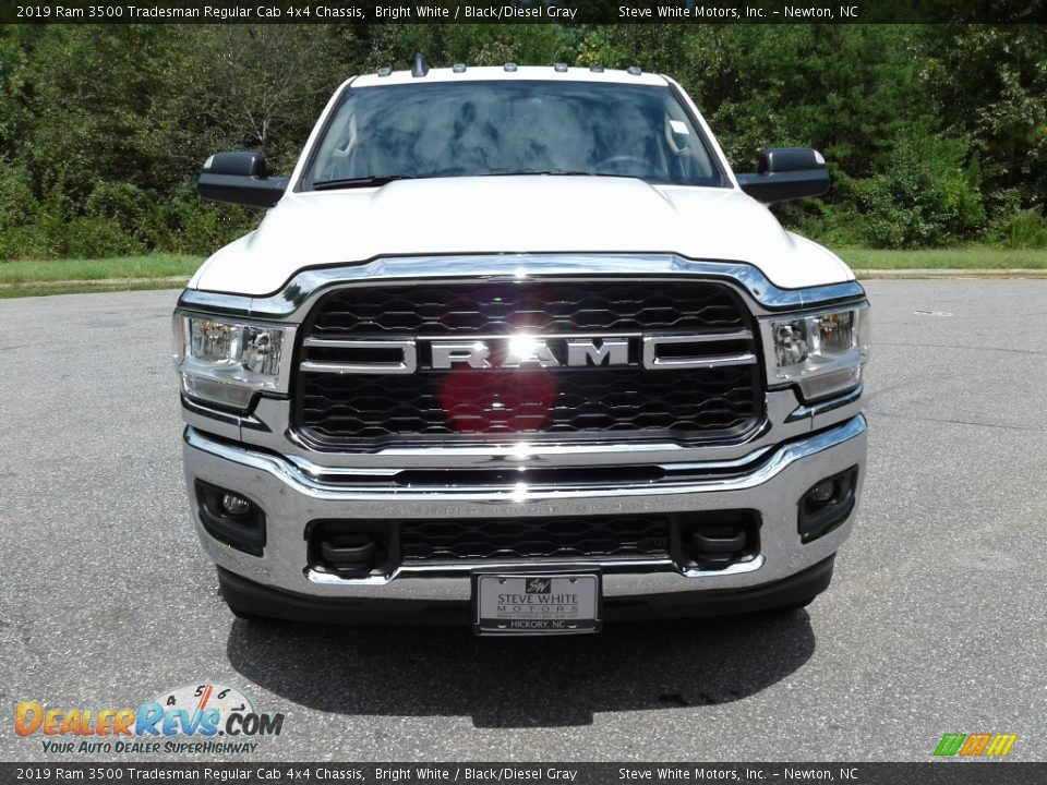 2019 Ram 3500 Tradesman Regular Cab 4x4 Chassis Bright White / Black/Diesel Gray Photo #3