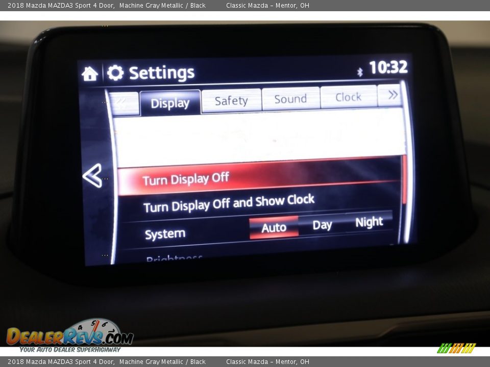 2018 Mazda MAZDA3 Sport 4 Door Machine Gray Metallic / Black Photo #12