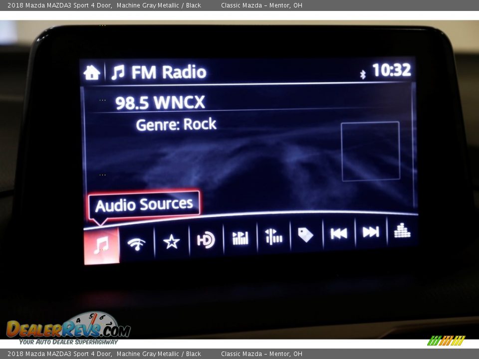 2018 Mazda MAZDA3 Sport 4 Door Machine Gray Metallic / Black Photo #13