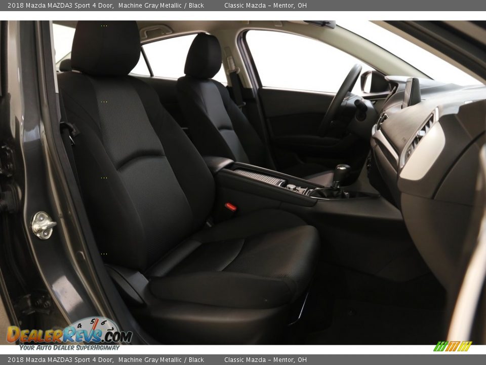 2018 Mazda MAZDA3 Sport 4 Door Machine Gray Metallic / Black Photo #16
