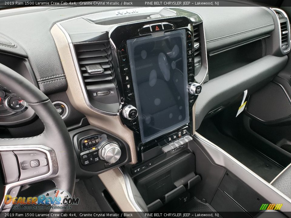 2019 Ram 1500 Laramie Crew Cab 4x4 Granite Crystal Metallic / Black Photo #10
