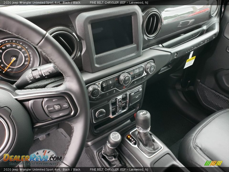 2020 Jeep Wrangler Unlimited Sport 4x4 Shifter Photo #10