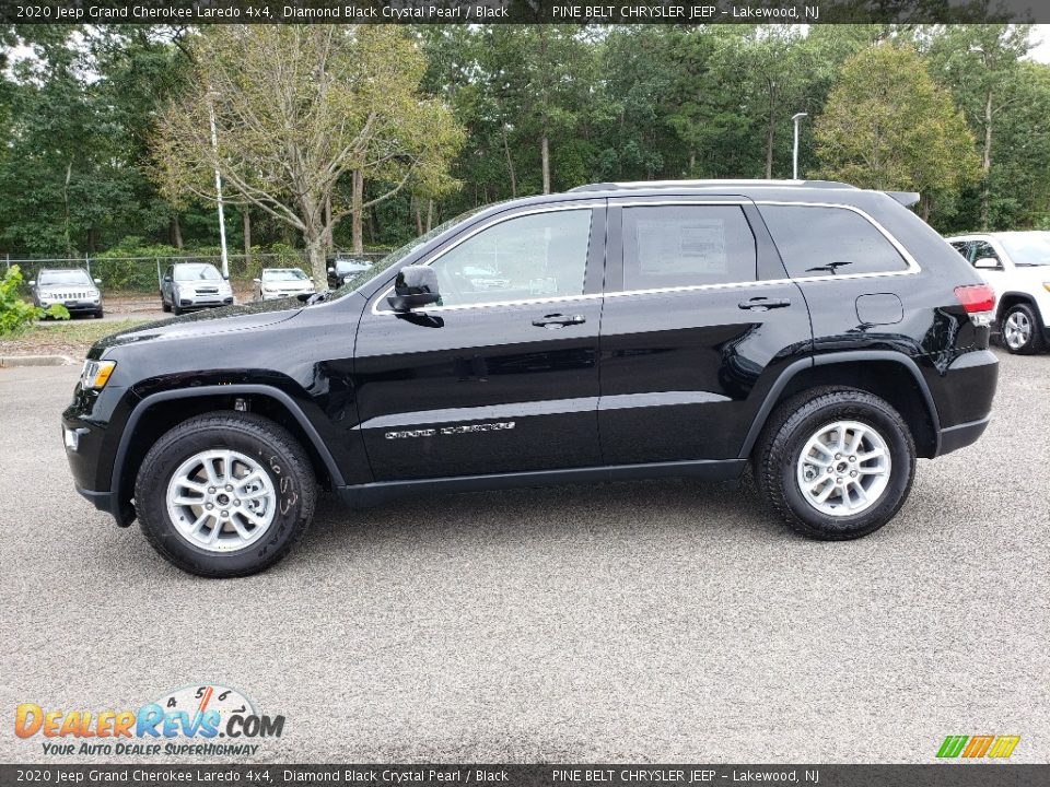 2020 Jeep Grand Cherokee Laredo 4x4 Diamond Black Crystal Pearl / Black Photo #3