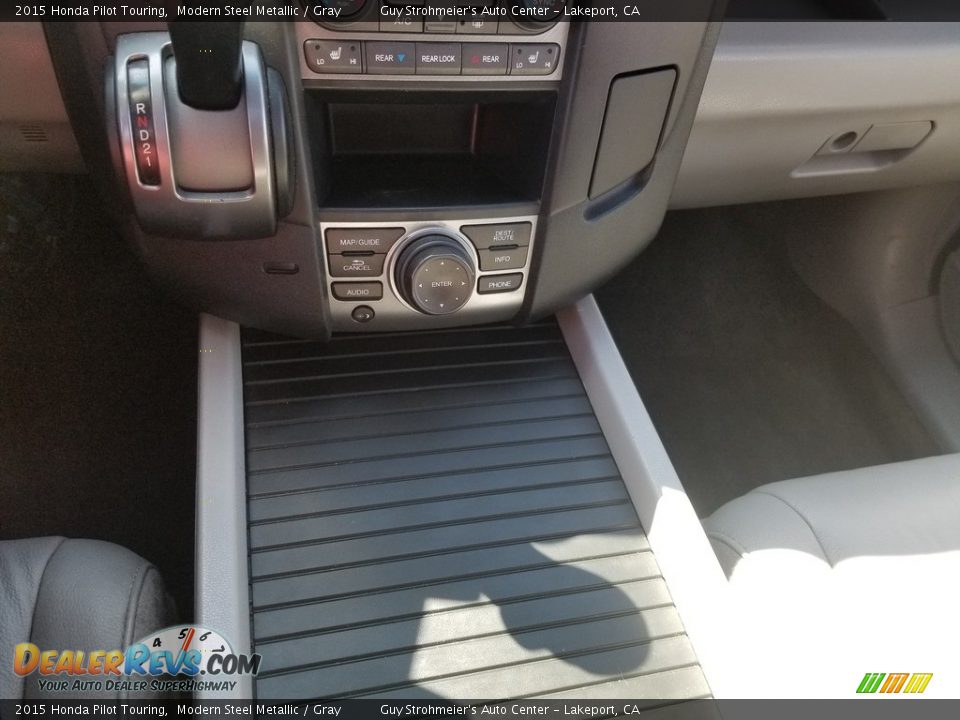 2015 Honda Pilot Touring Modern Steel Metallic / Gray Photo #12