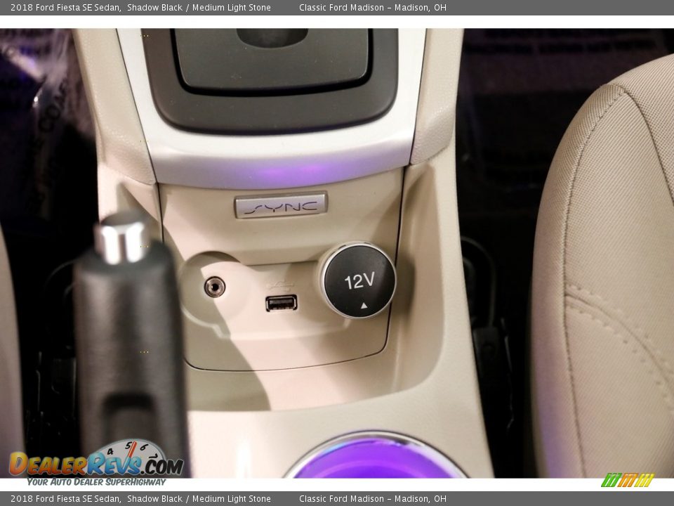 2018 Ford Fiesta SE Sedan Shadow Black / Medium Light Stone Photo #13