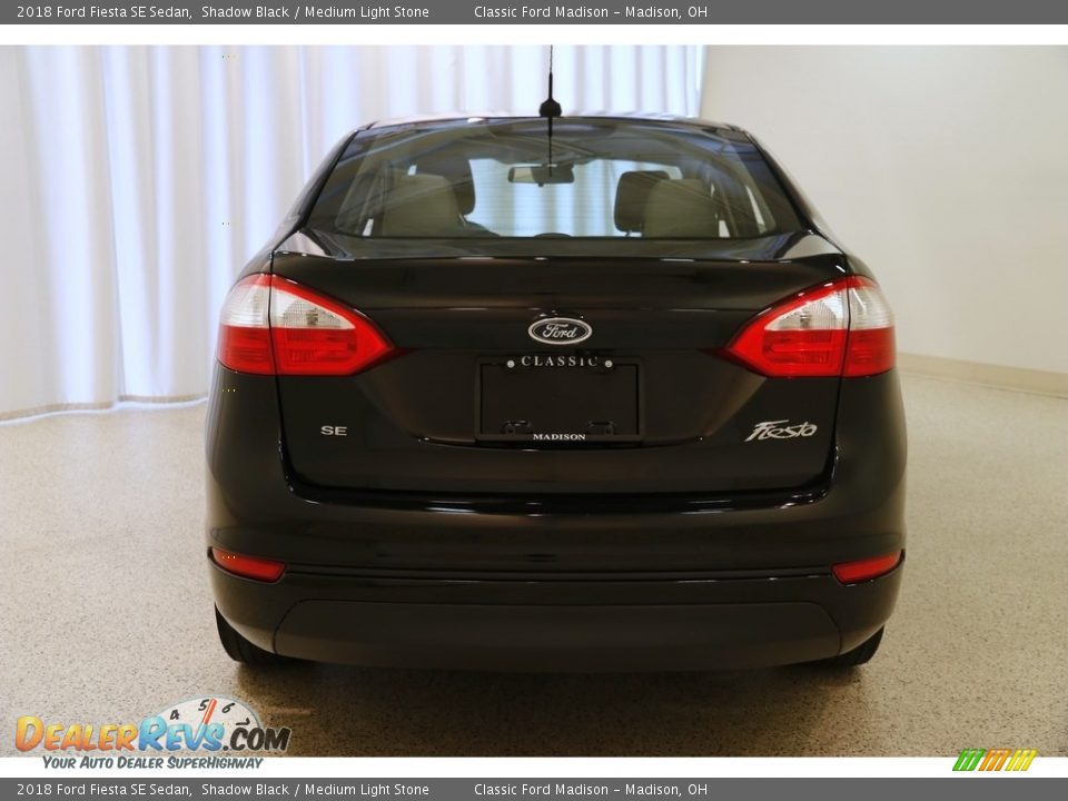 2018 Ford Fiesta SE Sedan Shadow Black / Medium Light Stone Photo #17