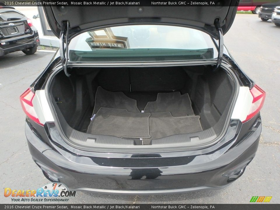 2016 Chevrolet Cruze Premier Sedan Mosaic Black Metallic / Jet Black/Kalahari Photo #9