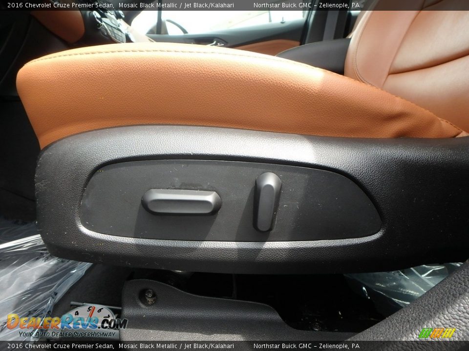 2016 Chevrolet Cruze Premier Sedan Mosaic Black Metallic / Jet Black/Kalahari Photo #15