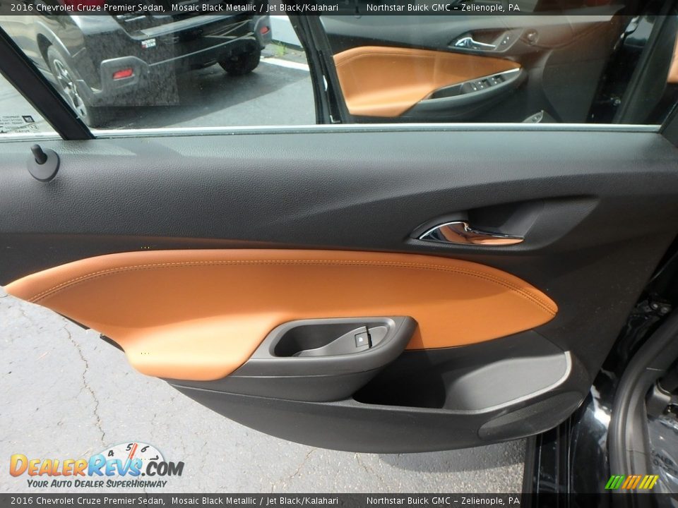 2016 Chevrolet Cruze Premier Sedan Mosaic Black Metallic / Jet Black/Kalahari Photo #21
