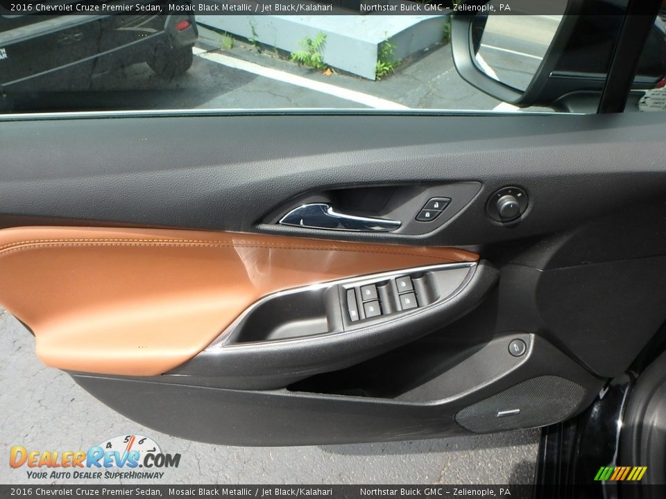 2016 Chevrolet Cruze Premier Sedan Mosaic Black Metallic / Jet Black/Kalahari Photo #22