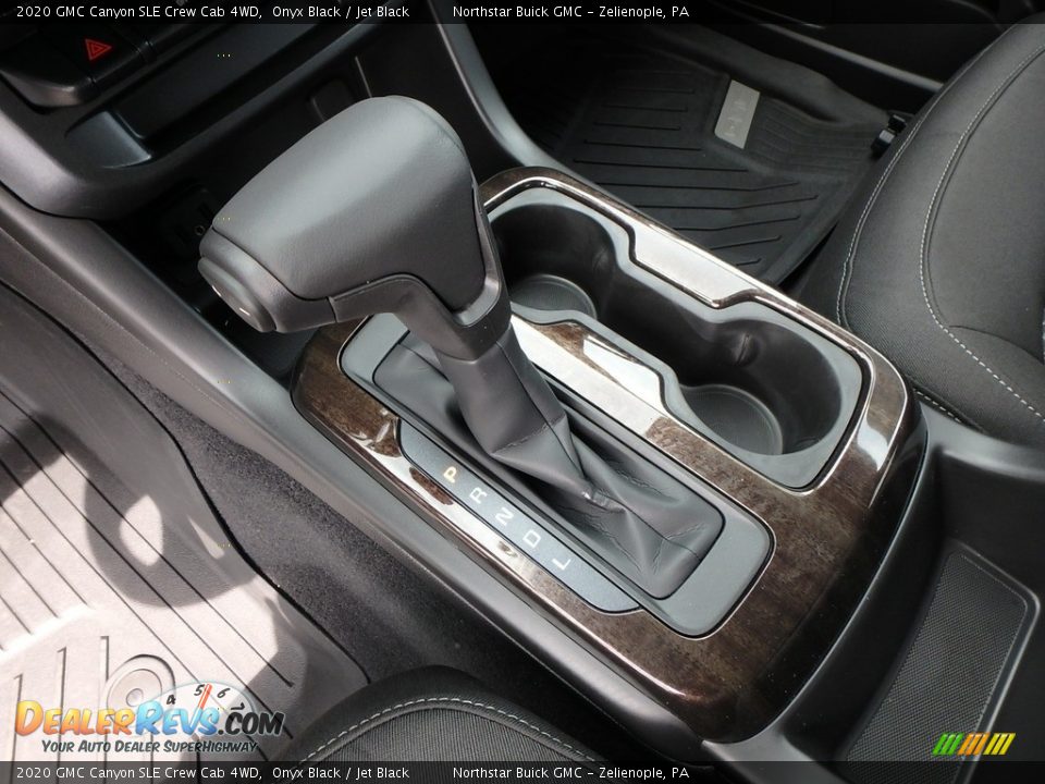 2020 GMC Canyon SLE Crew Cab 4WD Shifter Photo #17