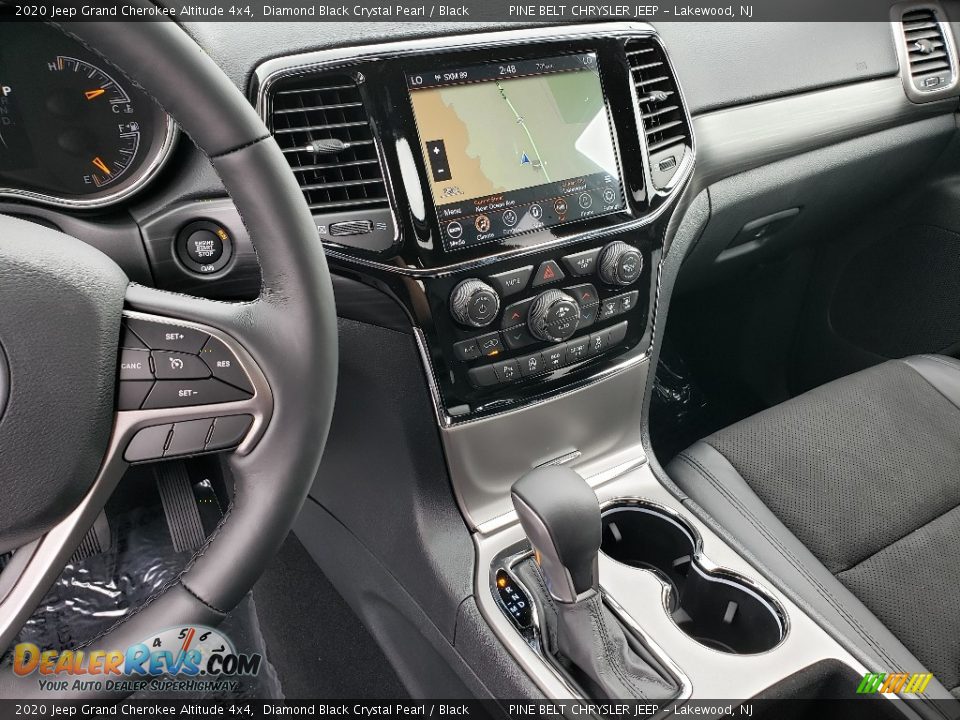 2020 Jeep Grand Cherokee Altitude 4x4 Diamond Black Crystal Pearl / Black Photo #10