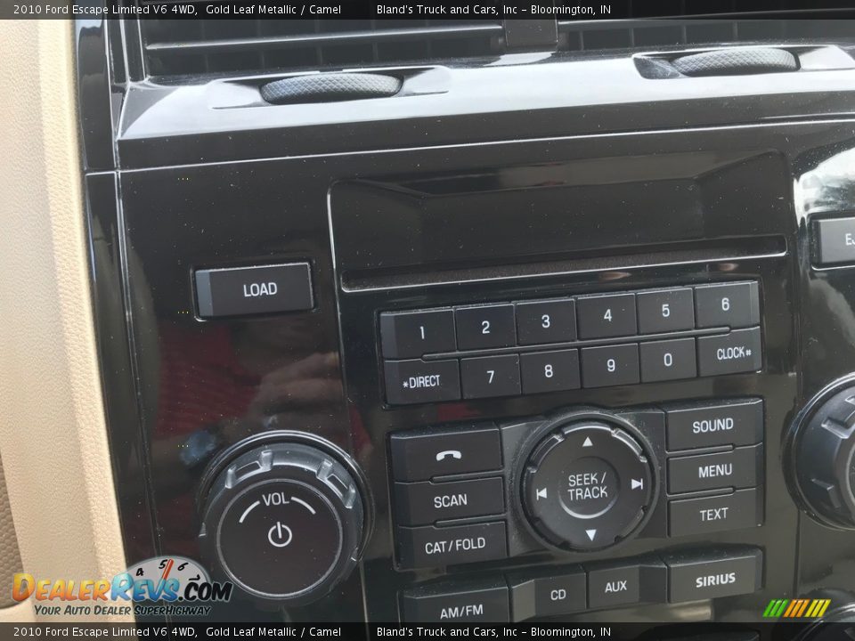 2010 Ford Escape Limited V6 4WD Gold Leaf Metallic / Camel Photo #18