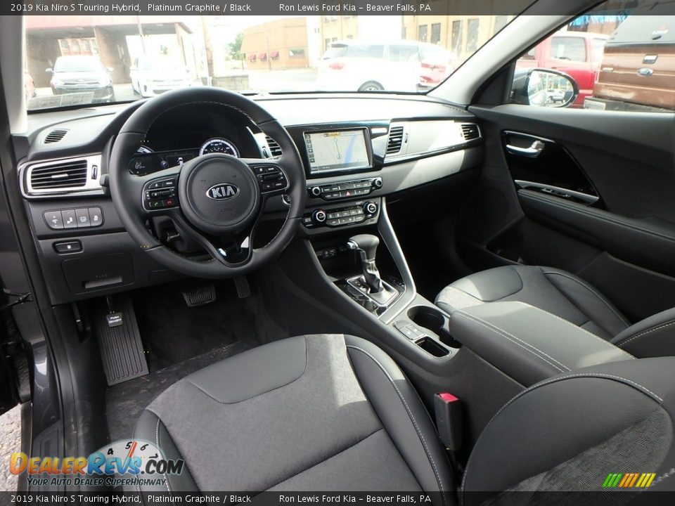 Black Interior - 2019 Kia Niro S Touring Hybrid Photo #16
