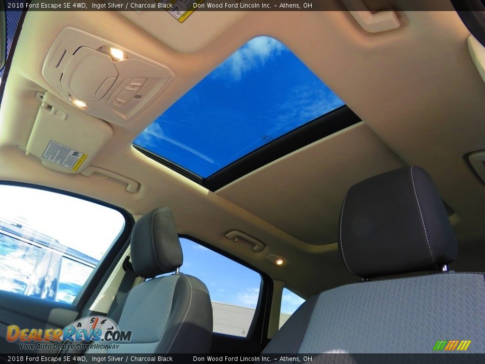 2018 Ford Escape SE 4WD Ingot Silver / Charcoal Black Photo #2