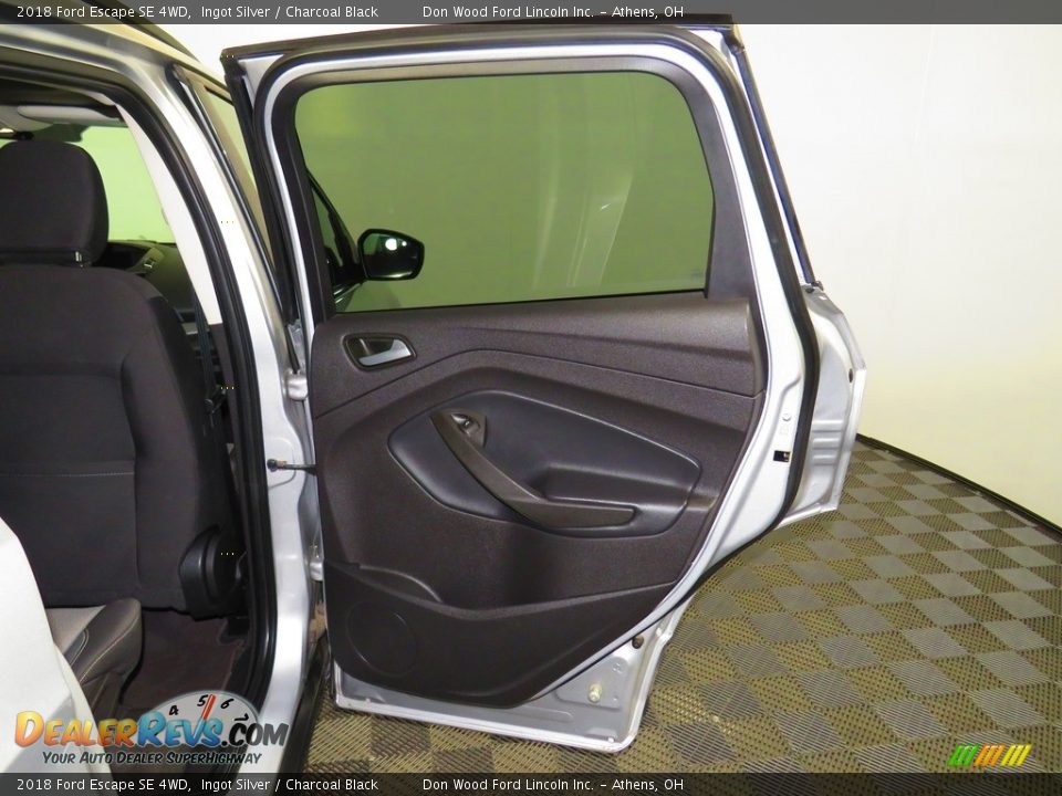 2018 Ford Escape SE 4WD Ingot Silver / Charcoal Black Photo #23