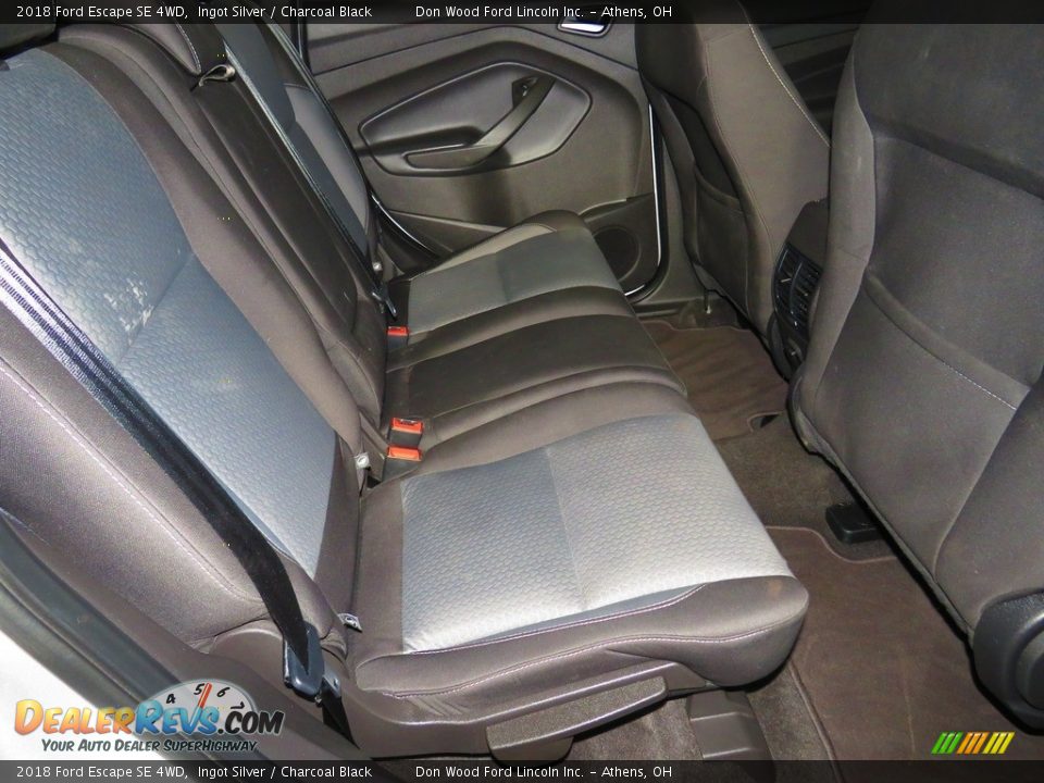 2018 Ford Escape SE 4WD Ingot Silver / Charcoal Black Photo #24