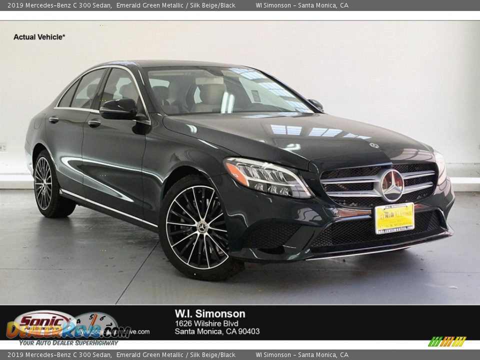 2019 Mercedes-Benz C 300 Sedan Emerald Green Metallic / Silk Beige/Black Photo #1
