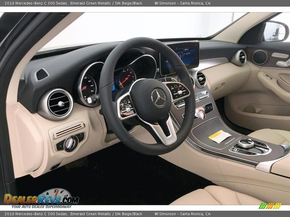 2019 Mercedes-Benz C 300 Sedan Emerald Green Metallic / Silk Beige/Black Photo #4