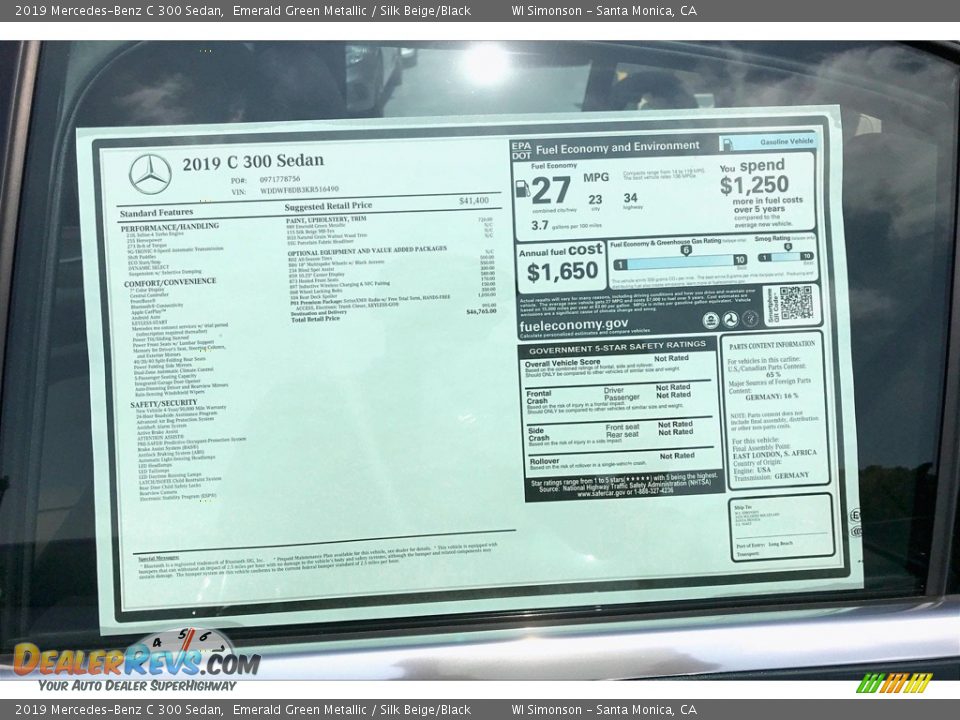 2019 Mercedes-Benz C 300 Sedan Emerald Green Metallic / Silk Beige/Black Photo #10