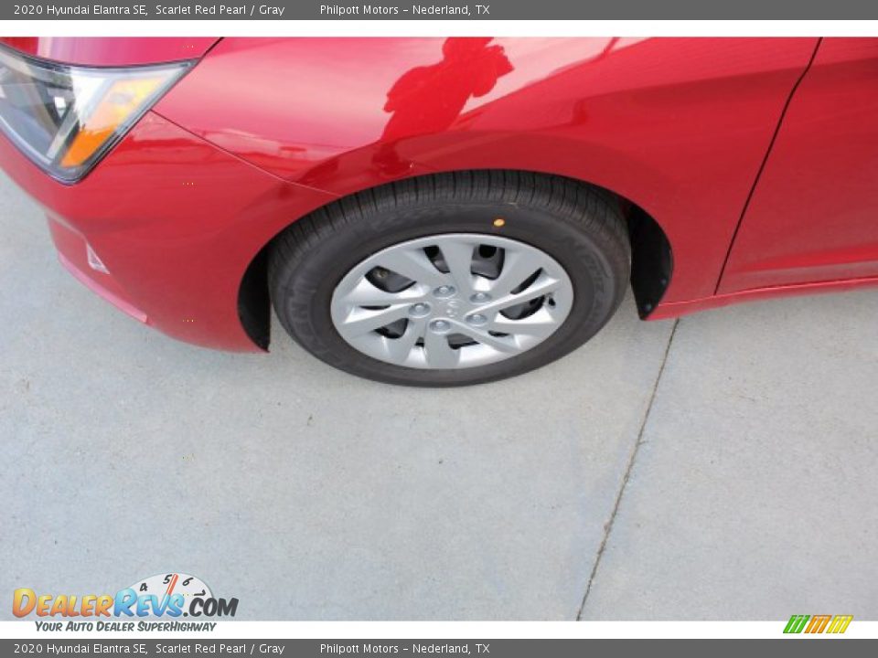 2020 Hyundai Elantra SE Scarlet Red Pearl / Gray Photo #5