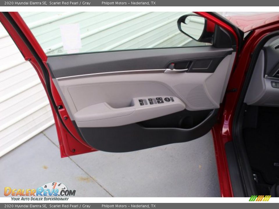 2020 Hyundai Elantra SE Scarlet Red Pearl / Gray Photo #10