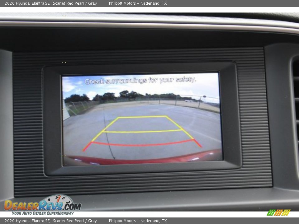 2020 Hyundai Elantra SE Scarlet Red Pearl / Gray Photo #18