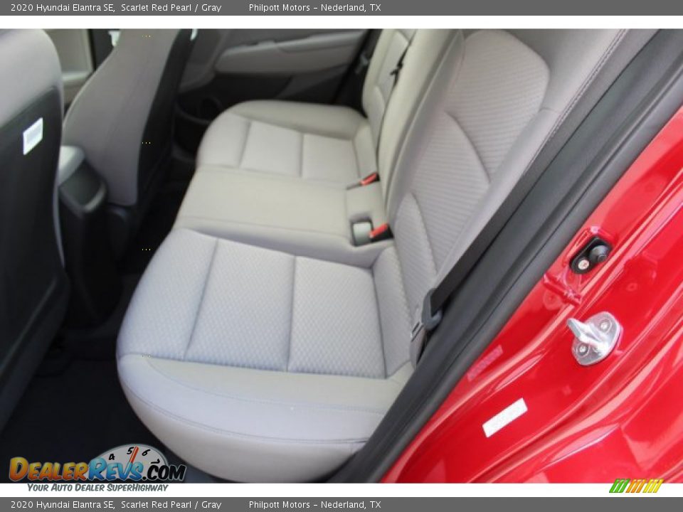 2020 Hyundai Elantra SE Scarlet Red Pearl / Gray Photo #20